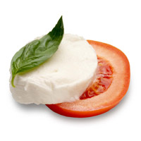 A special tour discovering the typical mozzarella cheese